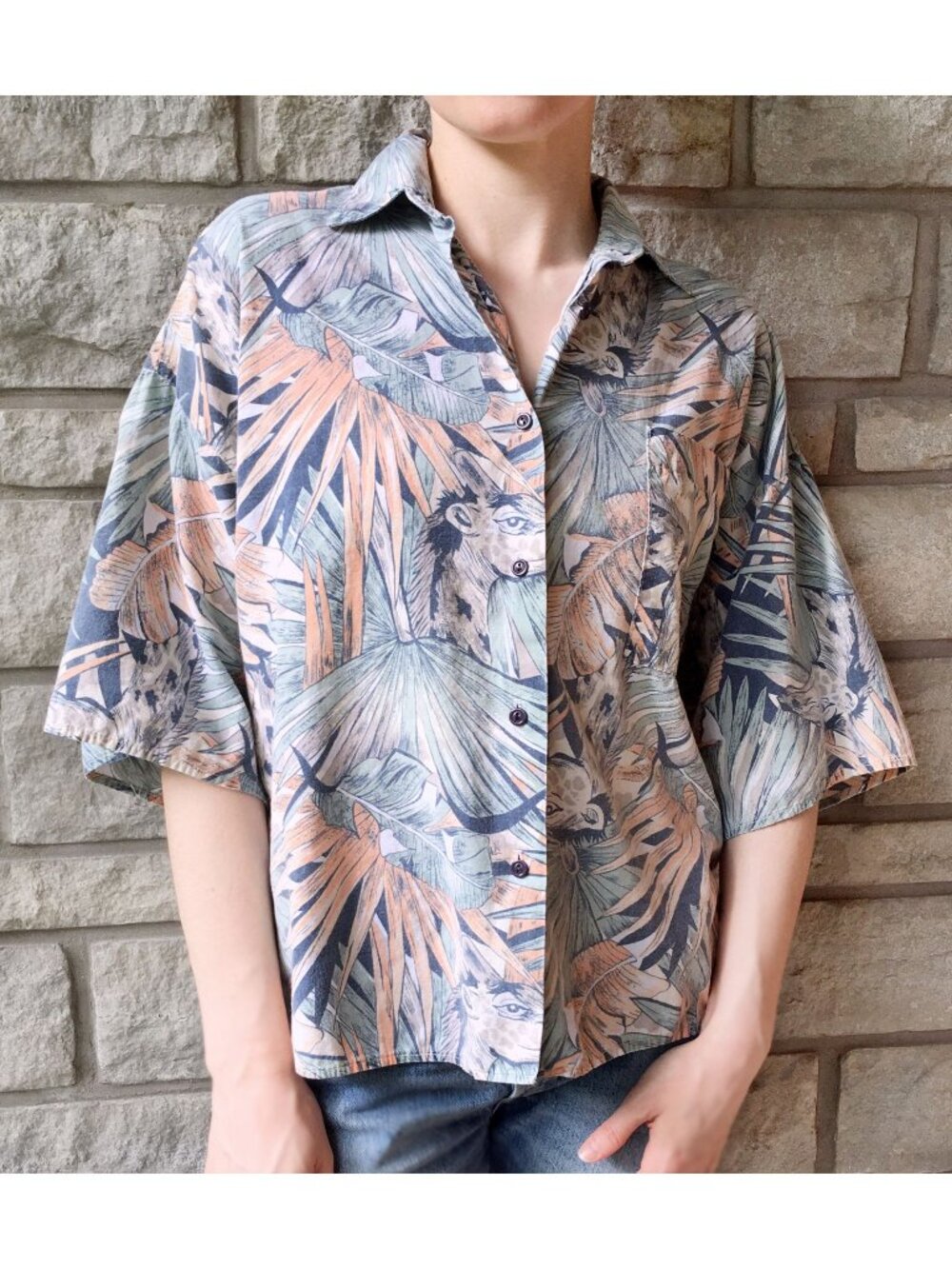 'African Safari' Giraffe Short Sleeve Vintage Button Down